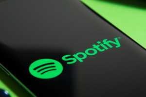 Spotify may still drop the needle on long-delayed HiFi plan