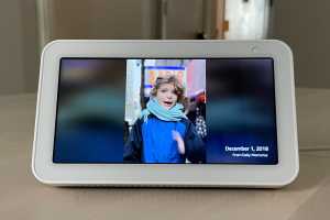 How to use an Amazon Echo Show as a photo frame