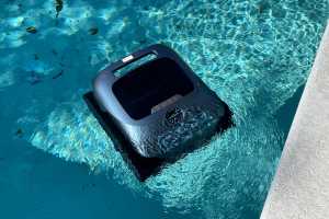 Save $440 on the Beatbot Aquasense Pro pool-cleaning robot 