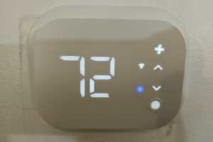 Commercial Electric Smart Thermostat review: Hubspace climate control