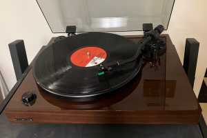 Fluance RT81 review: A stellar entry-level turntable