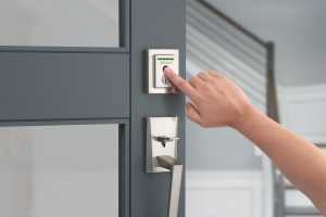 Kwikset unveils a new Wi-Fi smart lock with a fingerprint reader