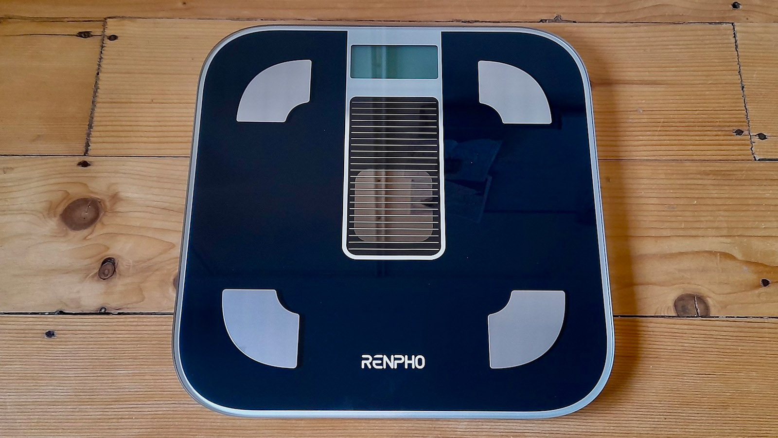 Renpho Elis Solar Smart Body Scale -- Best charging method