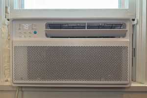TCL Q-series Smart Inverter Window Air Conditioner review: Super-efficient cooling 