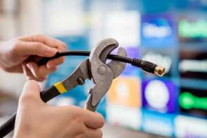 Cable TV hits a fork in the road