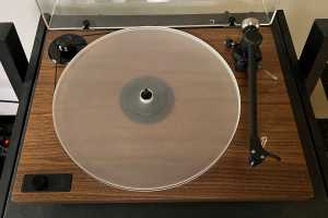 U-Turn turntables go upscale with the Orbit Theory