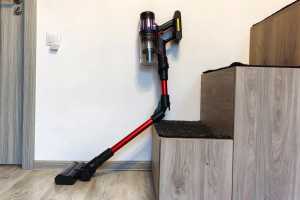 Ultenic U16 Flex review: Easier cleaning under your couch
