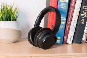 Budget-friendly Wyze Labs now has Bluetooth headphones