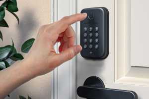 The Wyze Lock Bolt: A ridiculously low-priced biometric smart lock